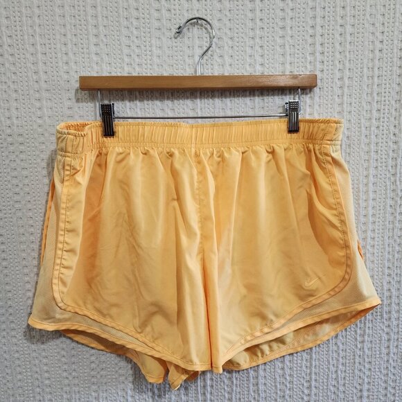 Nike Tempo Plus Size Brief Lined Athletic Running Shorts in Yellow Size XXL - Picture 4 of 12